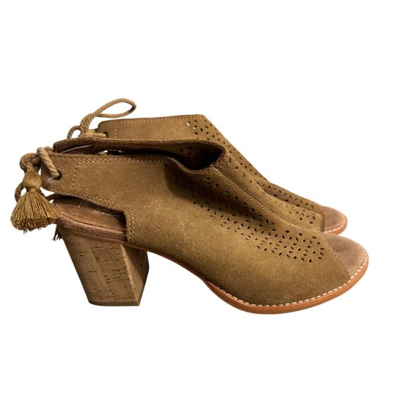 TOMS Elba Leather Heeled Sandal in Toffee Suede Mosiaic Tile - Picture 2 of 5
